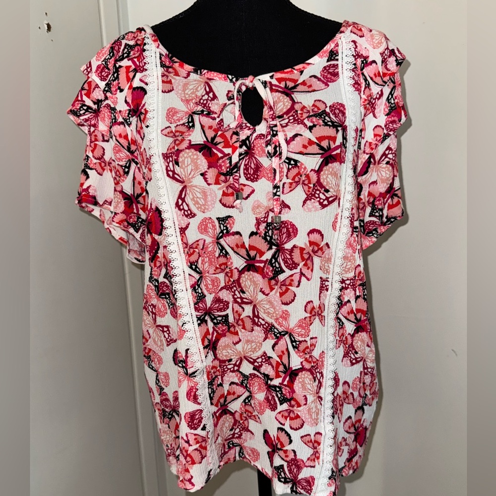 Adrienne Vittadini Pink and Red Ruffled Short Sleeve Blouse